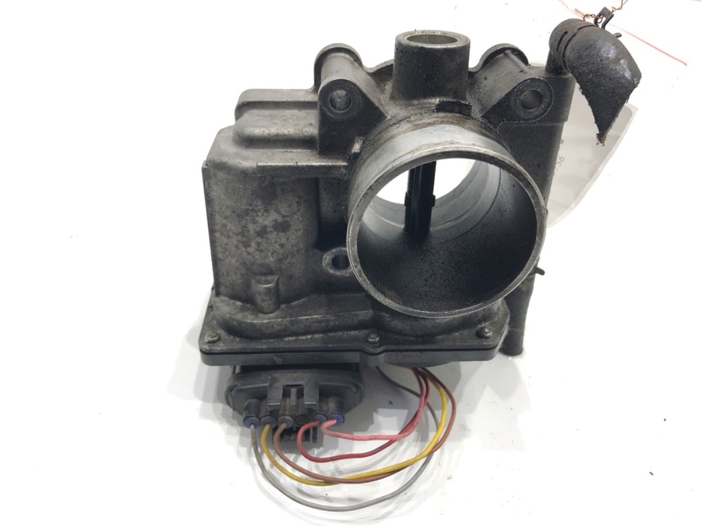 [STARK-901075] Mariposa de admisión MAZDA 5 (CR19) 2.0 CD 81 kW 2005-2010