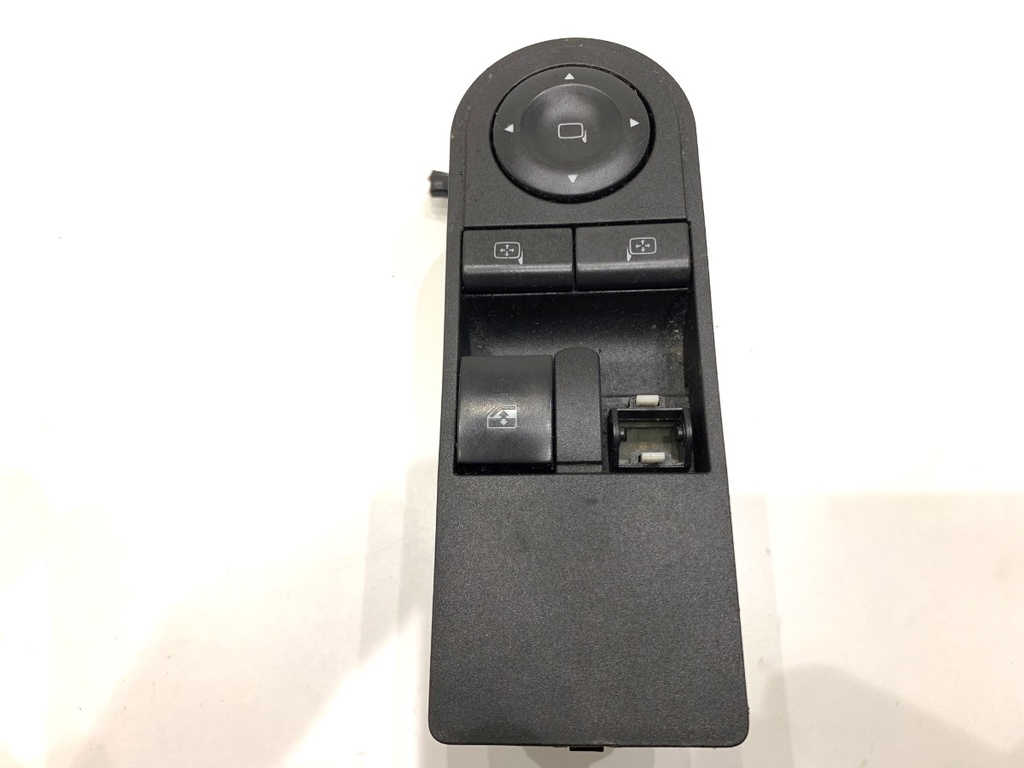 [STARK-901034] Interruptor de elevalunas OPEL ZAFIRA / ZAFIRA FAMILY B (A05) 2005-2019