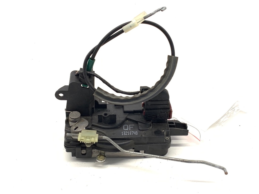 [STARK-901496] Cerradura de puerta delantera izquierda Opel Zafira B 1.9 CDTI 110 kW