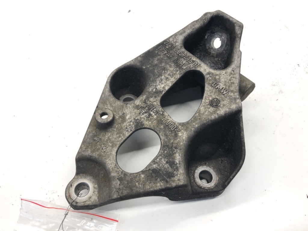 [STARK-902136] Soporte de motor BMW Serie 3 (F30, F80) 2011-2018