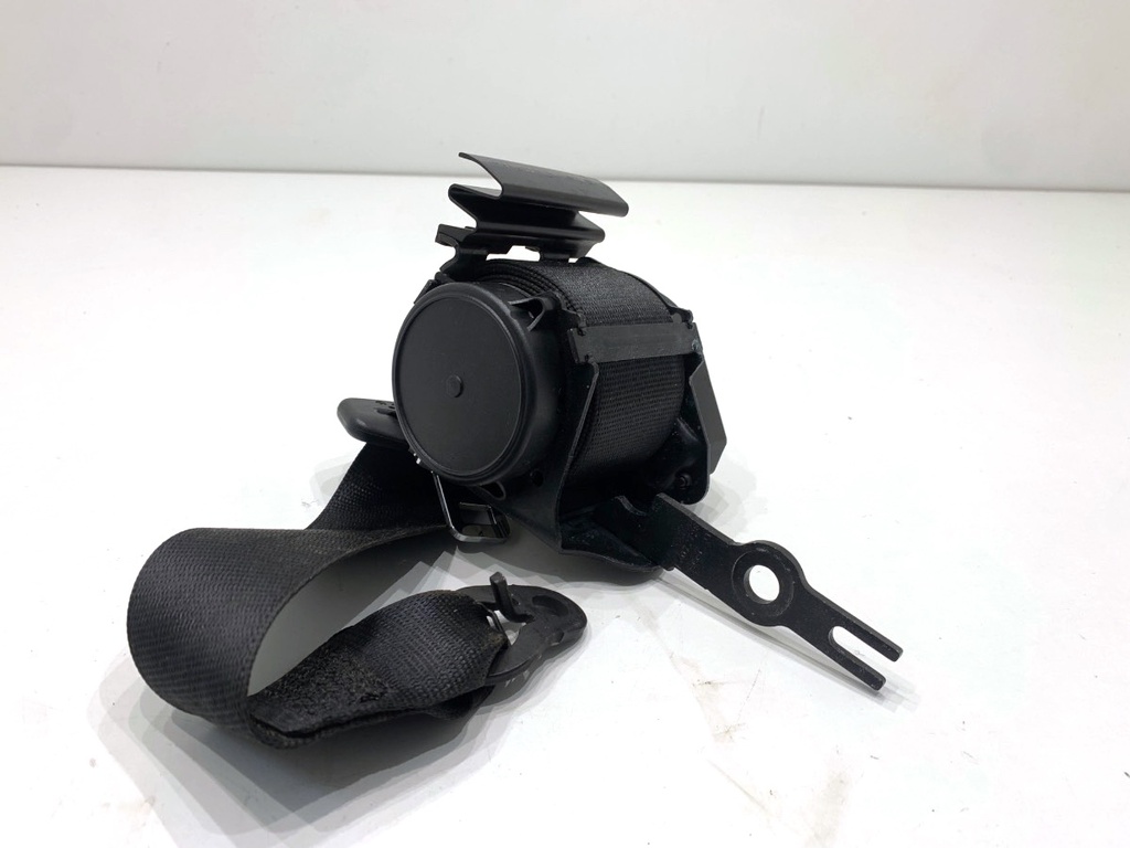 [STARK-902184] Cinturón de seguridad trasero izquierdo BMW Serie 3 (F30, F80) 2011-2018