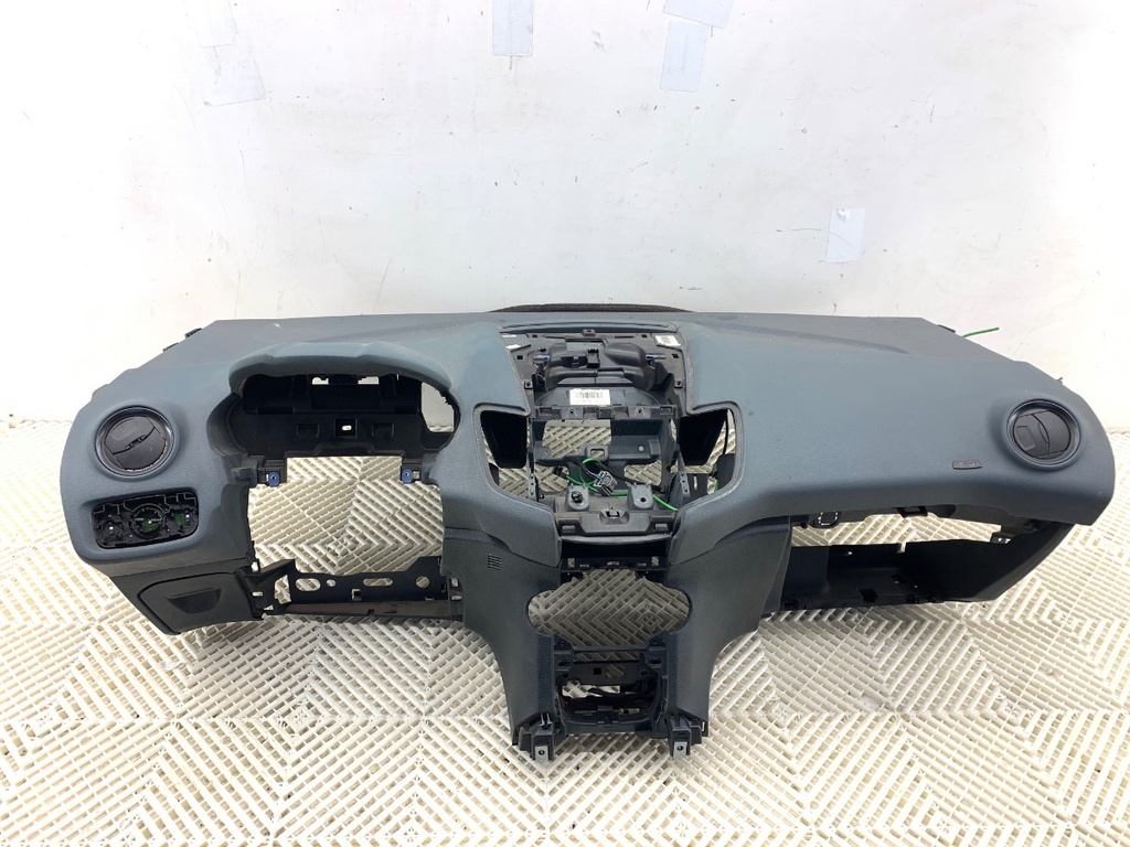 [STARK-821772] Salpicadero Ford Fiesta VI Van 2008-2022