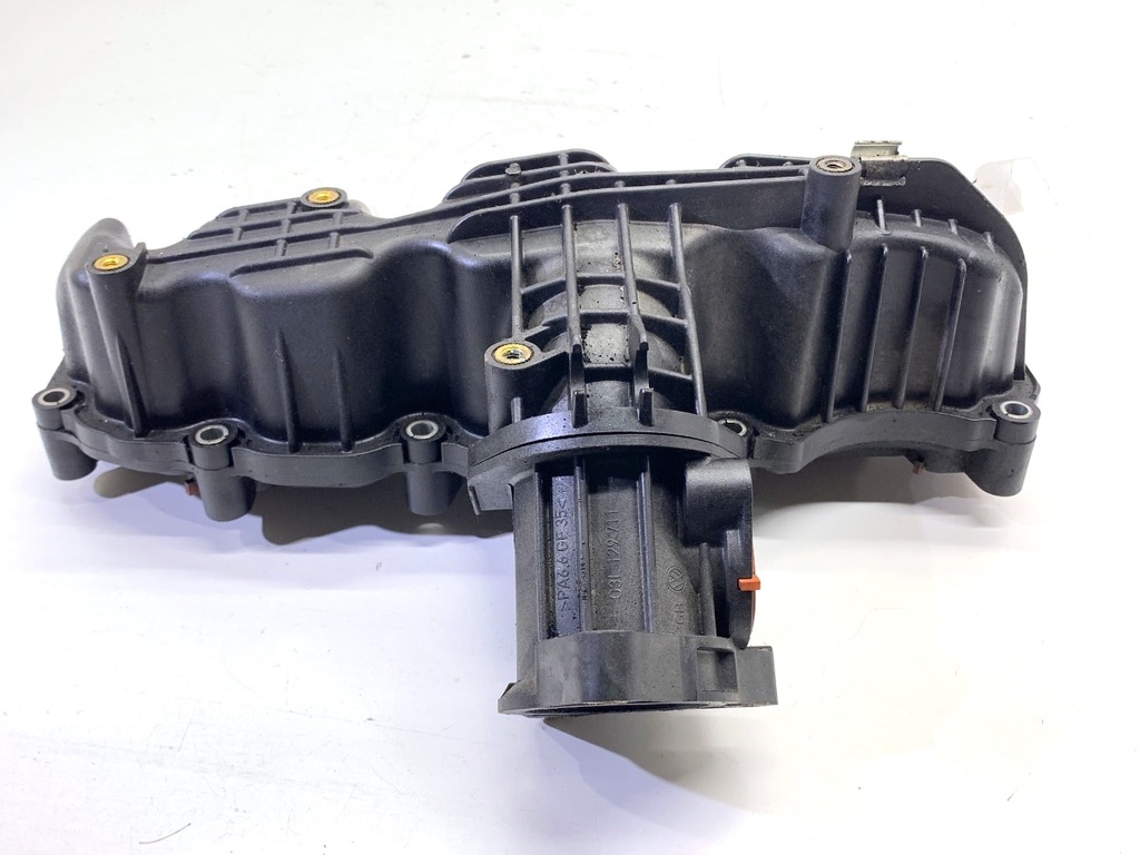 [STARK-904021] Colector de admisión VW Golf VI Variant 1.6 TDI 77kW 2009-2014