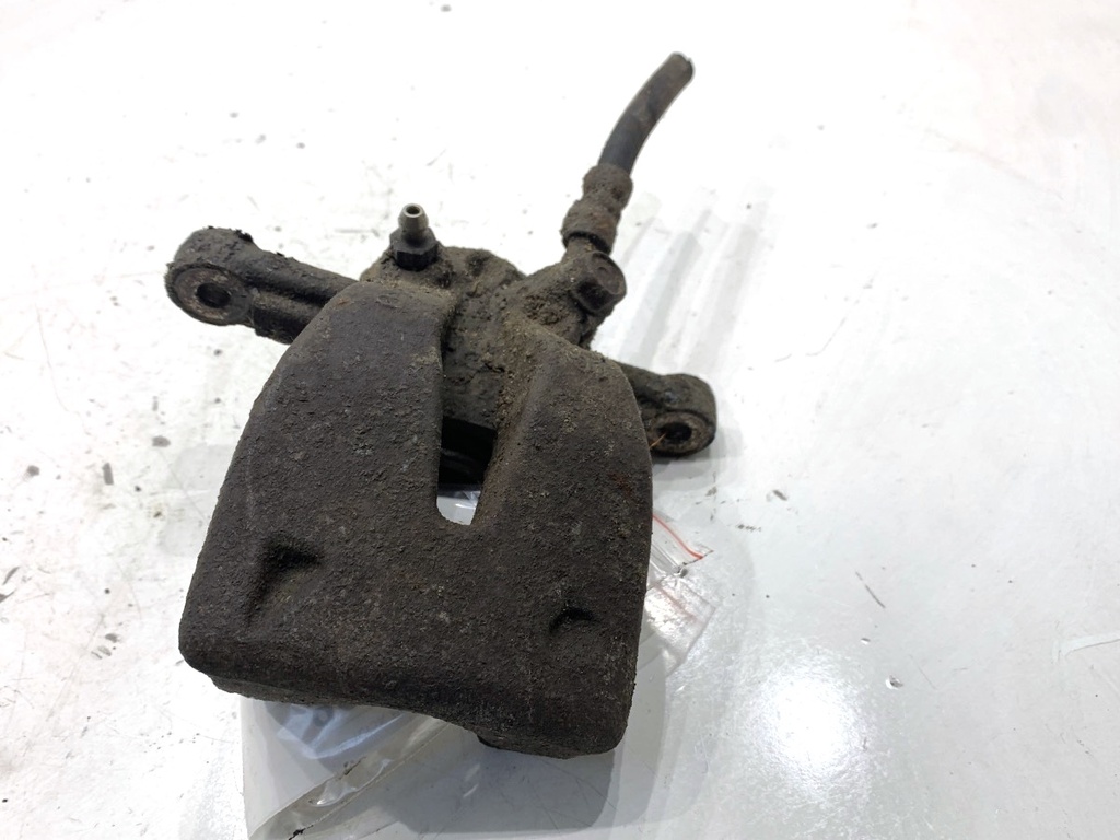 [STARK-904814] Pinza de freno trasera derecha Toyota Avensis Kombi (_T25_) 2.0 D-4D 85 kW 2003-2008