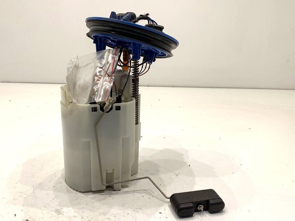 [STARK-905839] Bomba de combustible SKODA Octavia III Combi 1.4 TSI 110 kW 150 CV 2014-2020