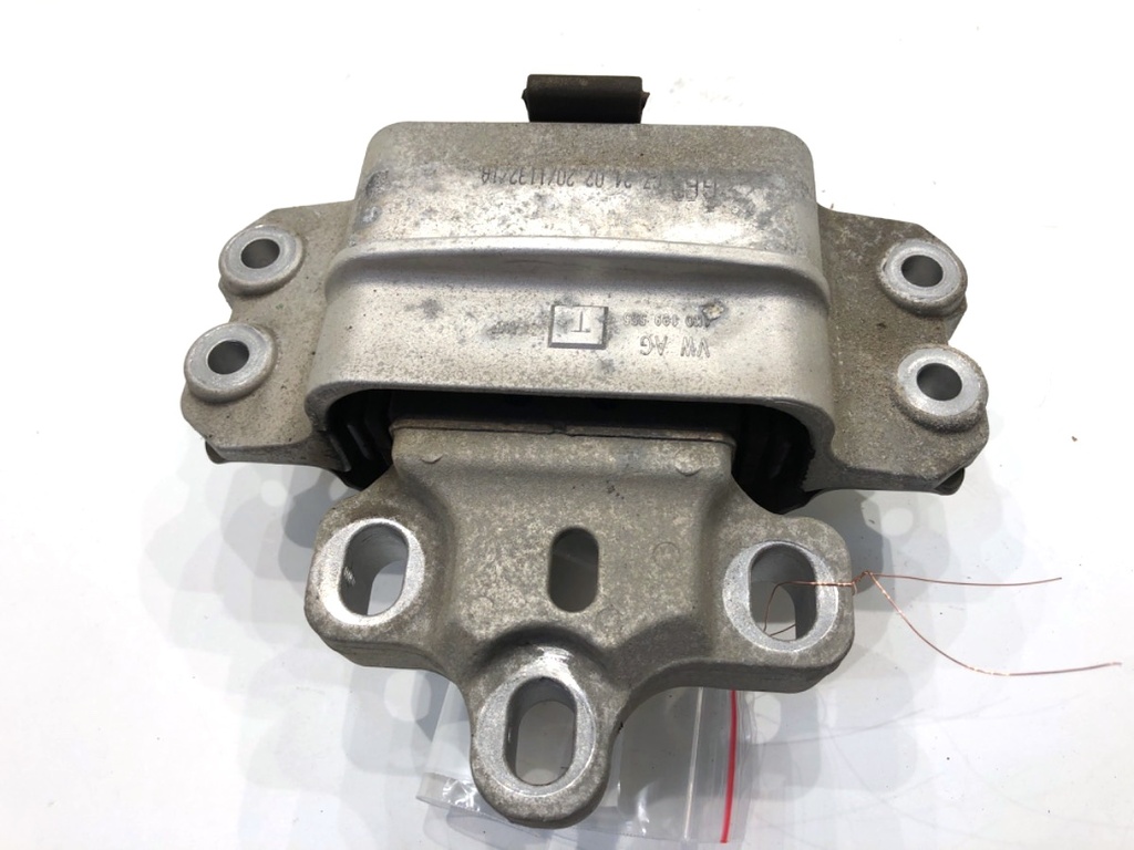 [STARK-909930] Soporte de motor izquierdo VW Caddy IV 2.0 TDI 110 kW 2015-2020