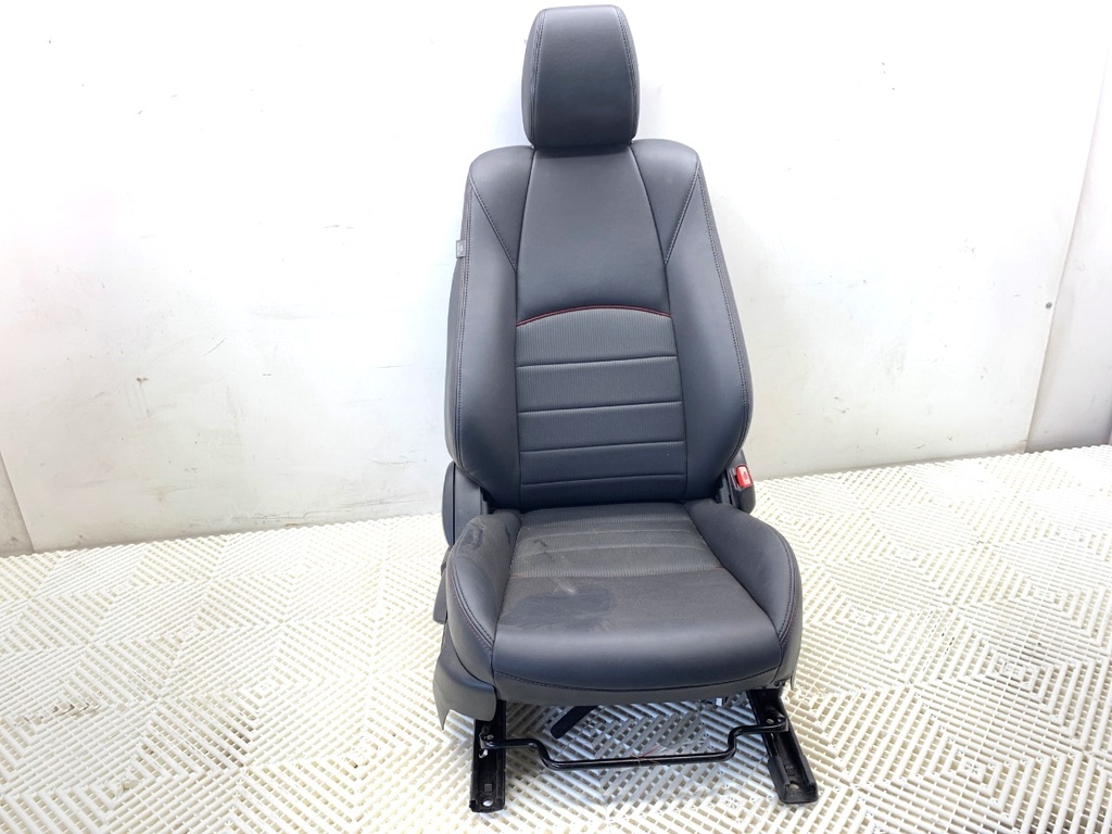 [STARK-888409] Asiento delantero derecho MAZDA CX-3 (DK) 2015-2022