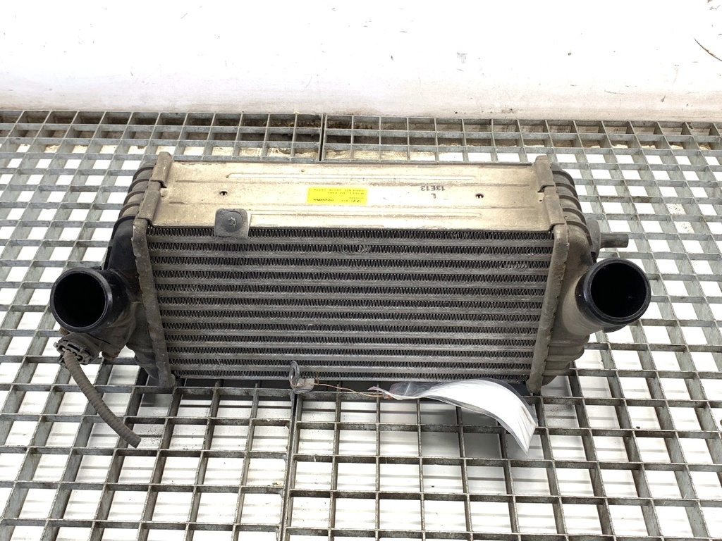 [STARK-912592] Intercooler KIA CEE'D Sportswagon (JD) 1.6 CRDi 110 81 kW 2012-2018