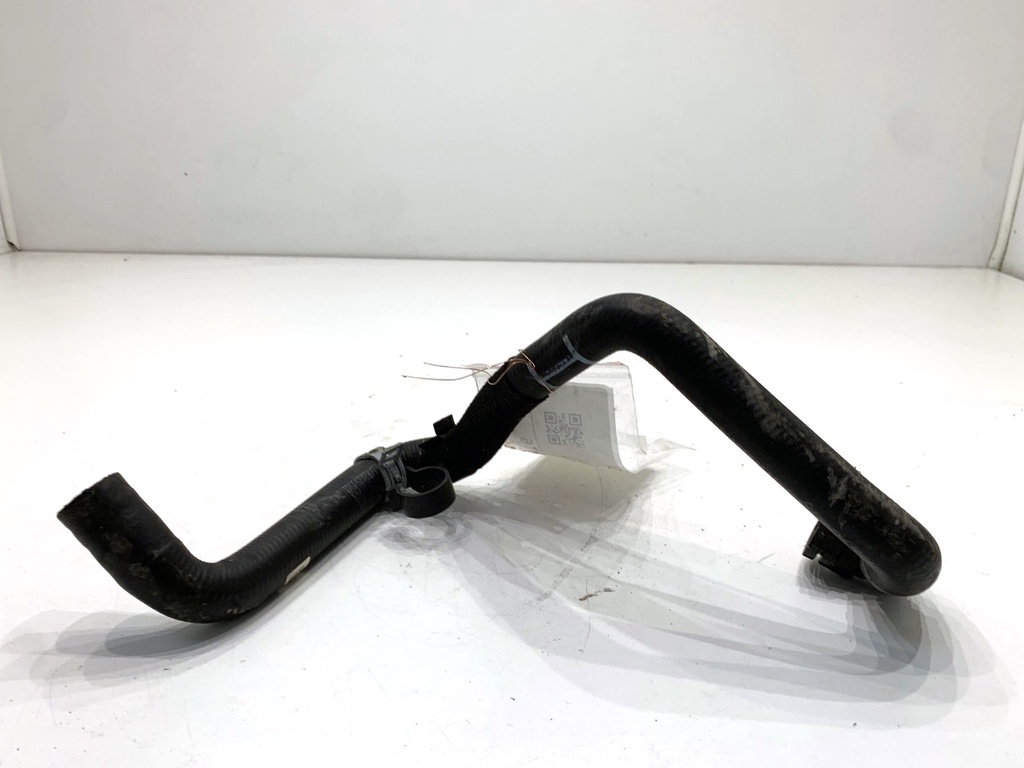 [STARK-912665] Drenaje de agua BMW 1 (F70) 2024-