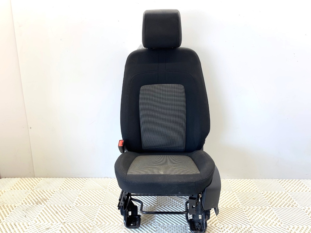[STARK-891799] Asiento delantero izquierdo Ford Transit Connect V408 2013-2022