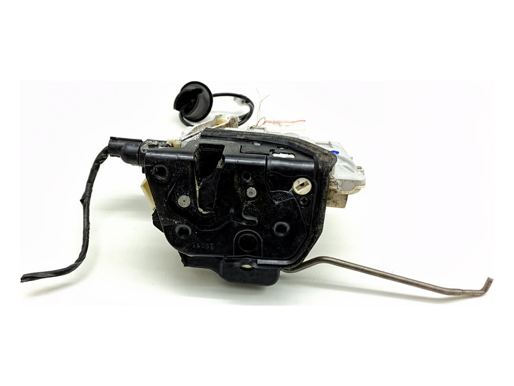 [STARK-922965] Cerradura de puerta delantera derecha SEAT EXEO ST (3R5) 2009-2013