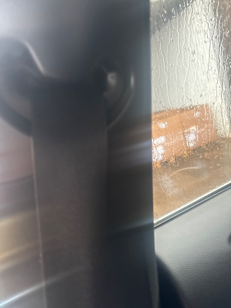 [EPE-125704] Pretensor de cinturón de seguridad delantero derecho BMW X5