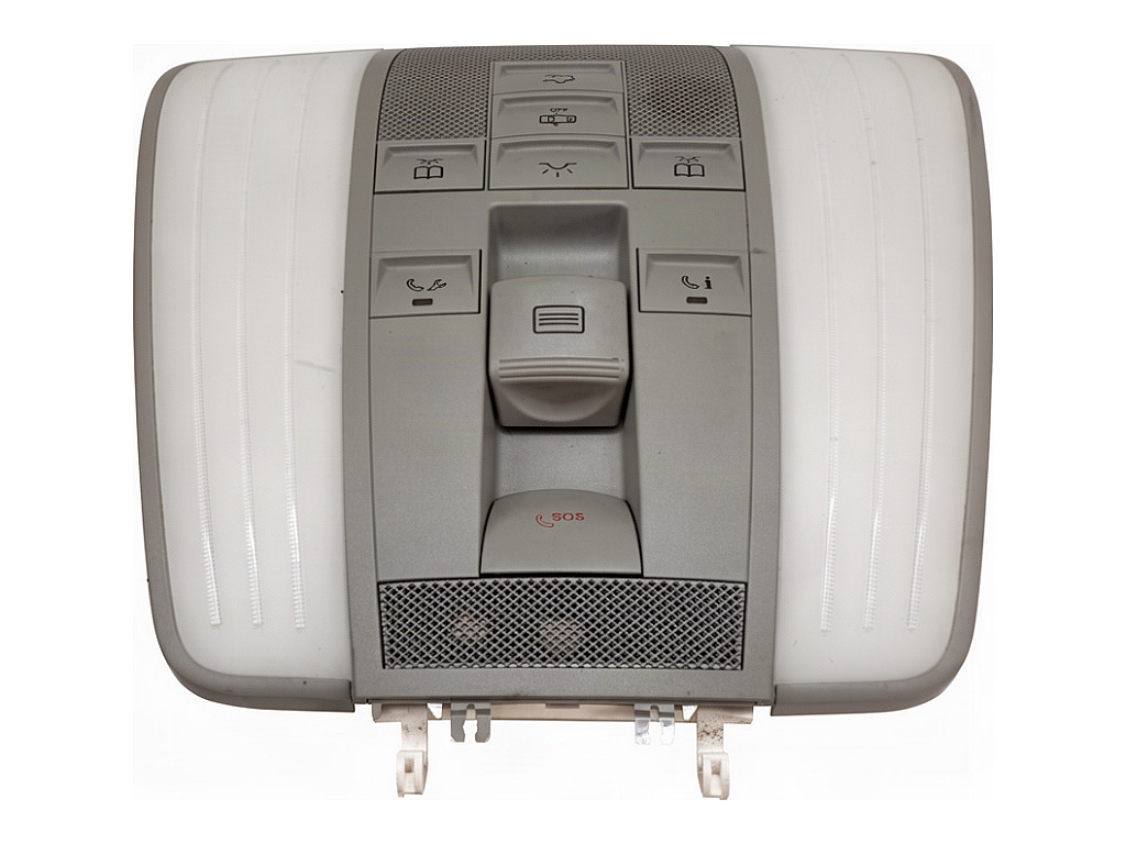 [STARK-938947] Luz de techo Mercedes-Benz CLS (C218)