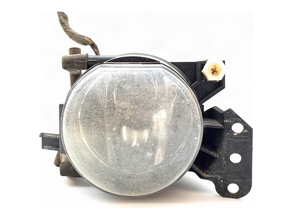 [STARK-946658] Faro antiniebla delantero derecho BMW Serie 5 (E60)