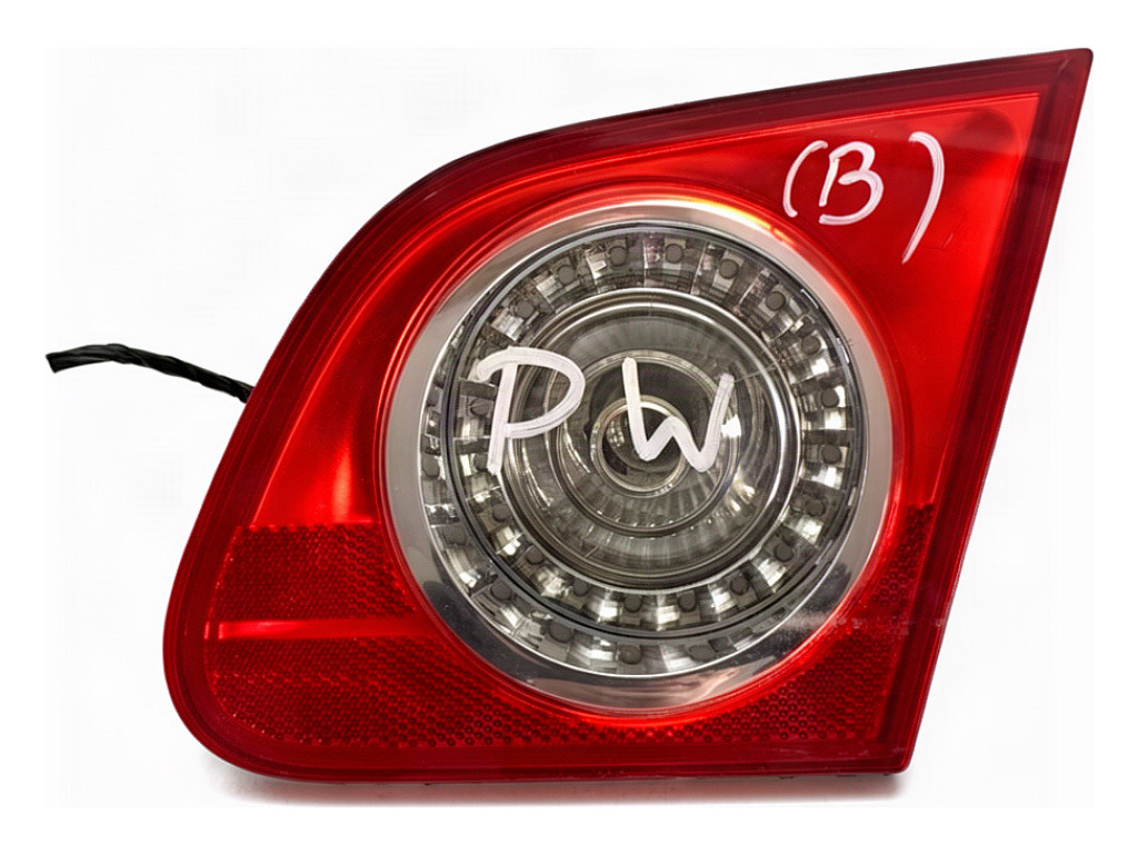 [STARK-940946] Piloto trasero derecho VW Passat B6 (3C2)