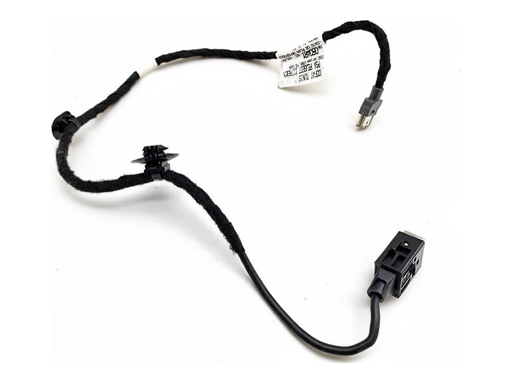 [STARK-921265] Puerto USB Peugeot 308 SW II
