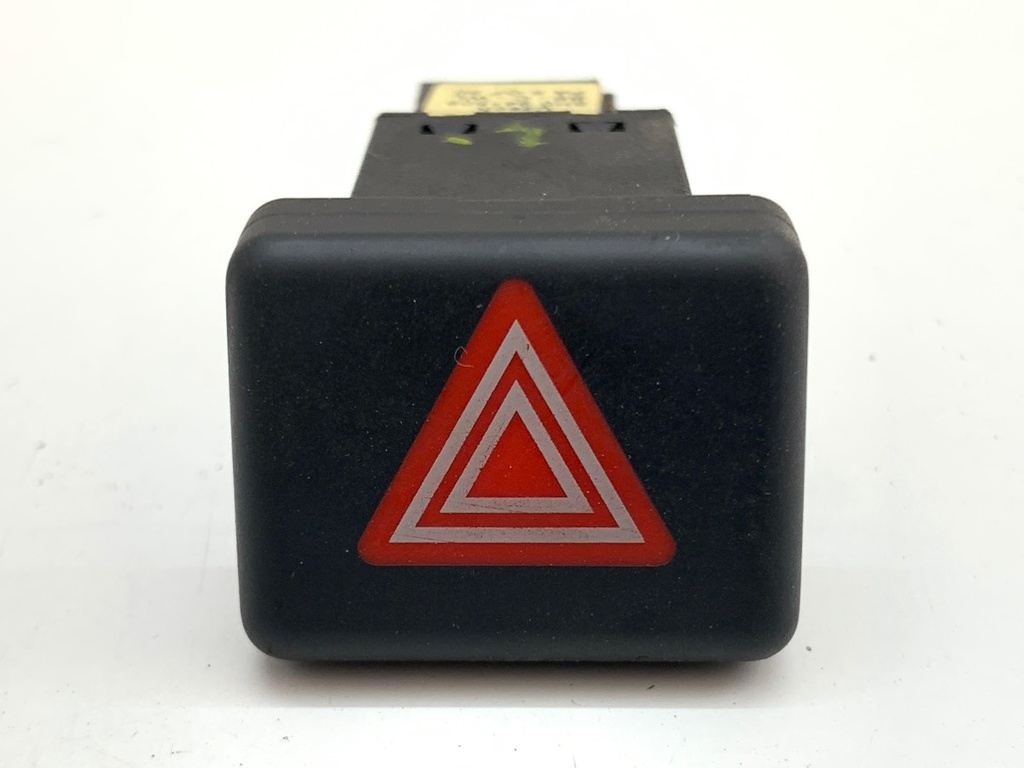 [STARK-924169] Interruptor de luces de emergencia SEAT Exeo ST (3R5)