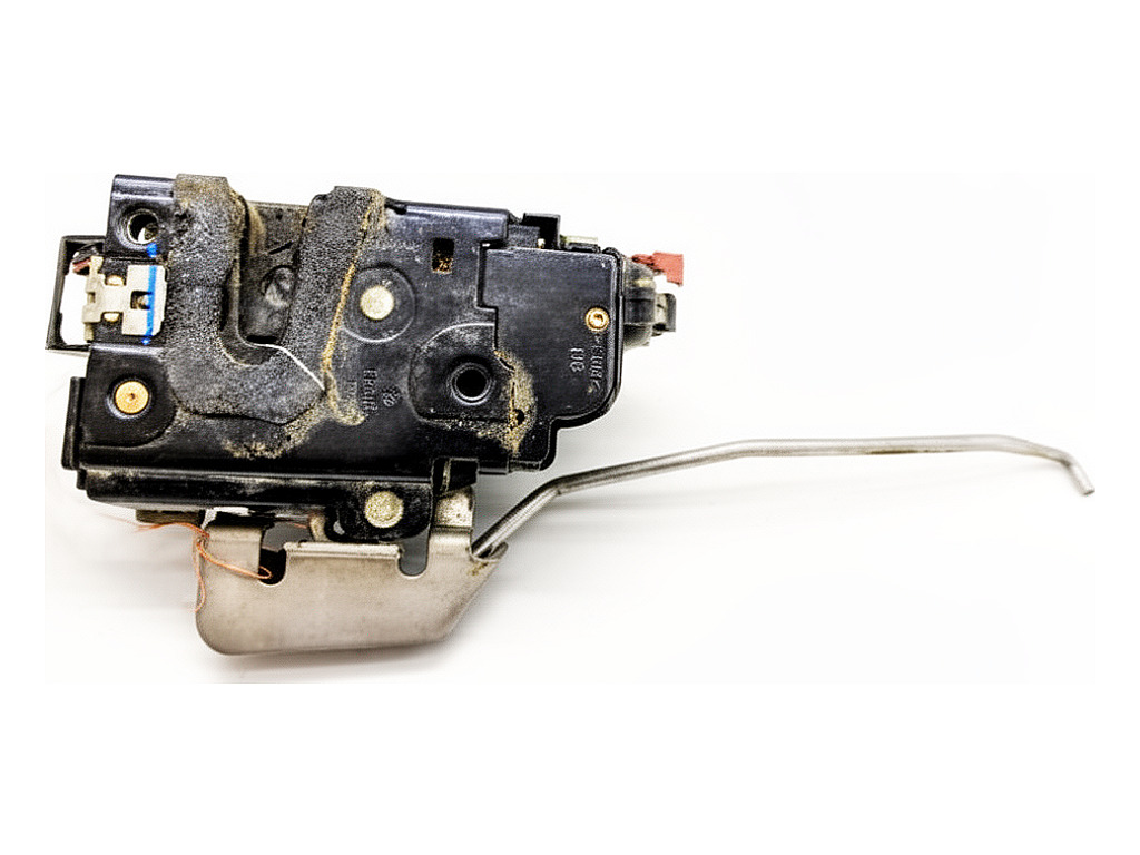 [STARK-929226] Cerradura de puerta delantera derecha AUDI A8 D3