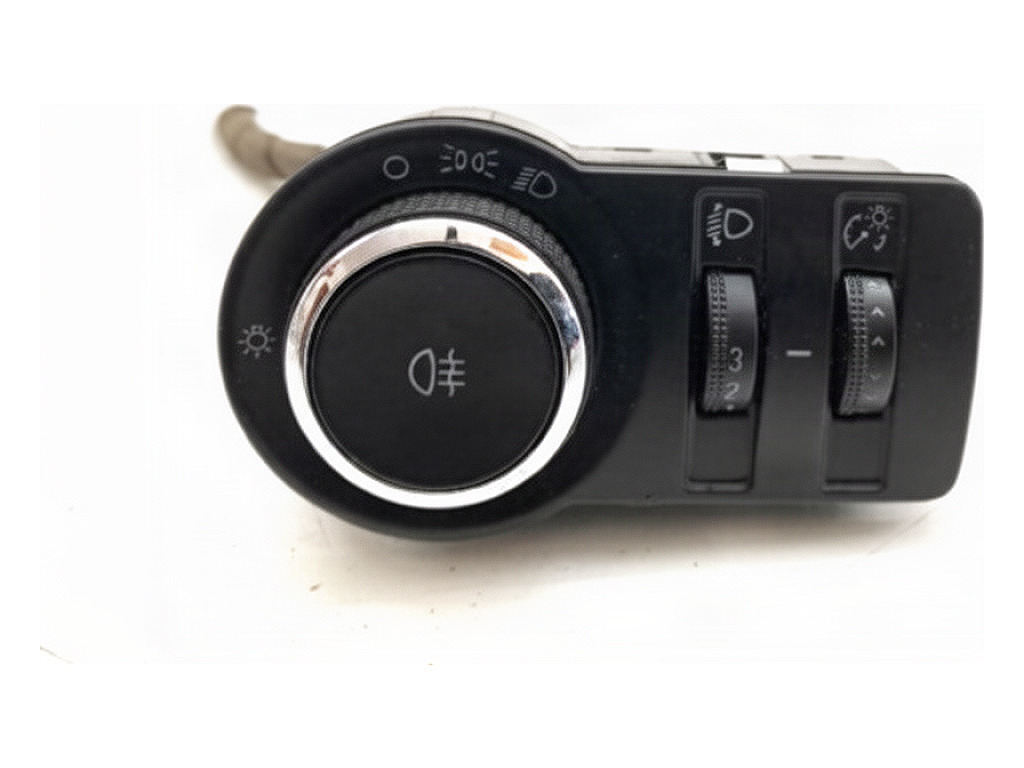 [STARK-935141] Mando de luces Opel Astra J