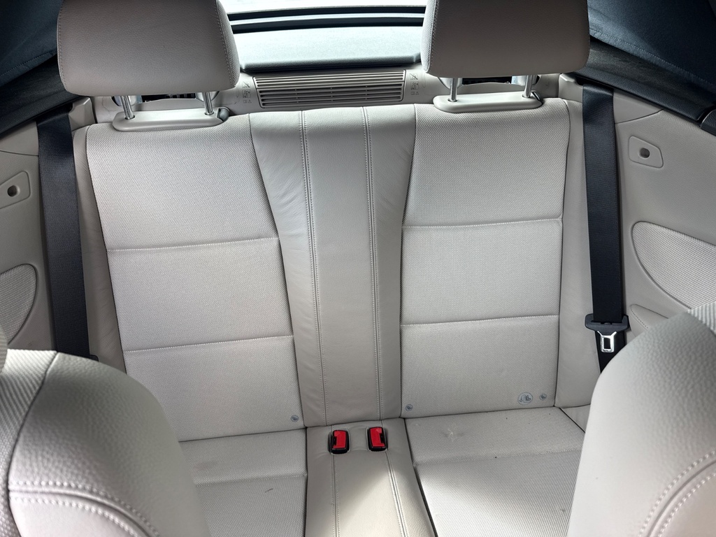 [EPE-125827] Conjunto de asiento trasero BMW Serie 1