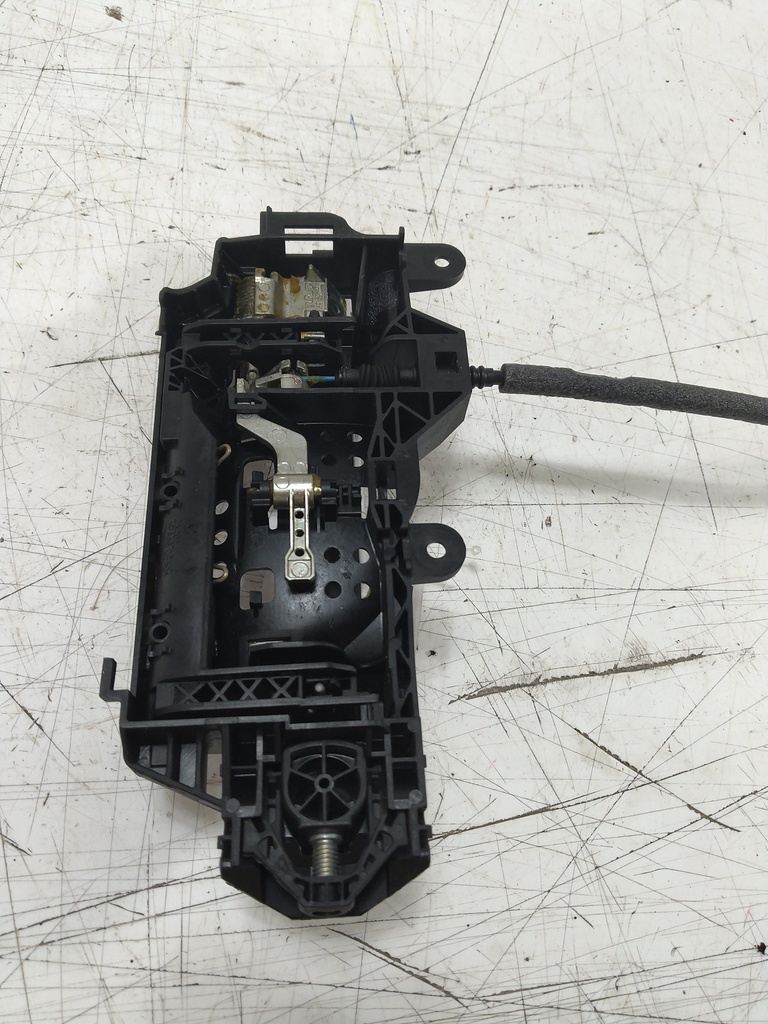 [MTD-537268] Manilla de puerta Audi A4