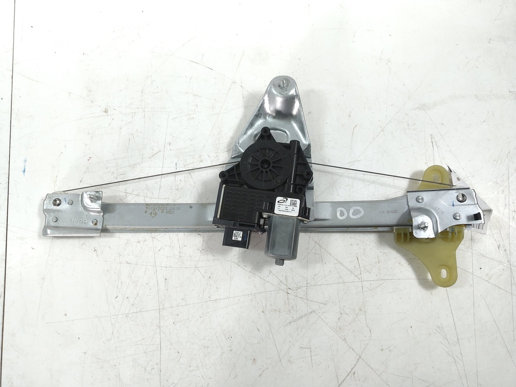 [MTD-537305] Motor de elevalunas Dacia Duster
