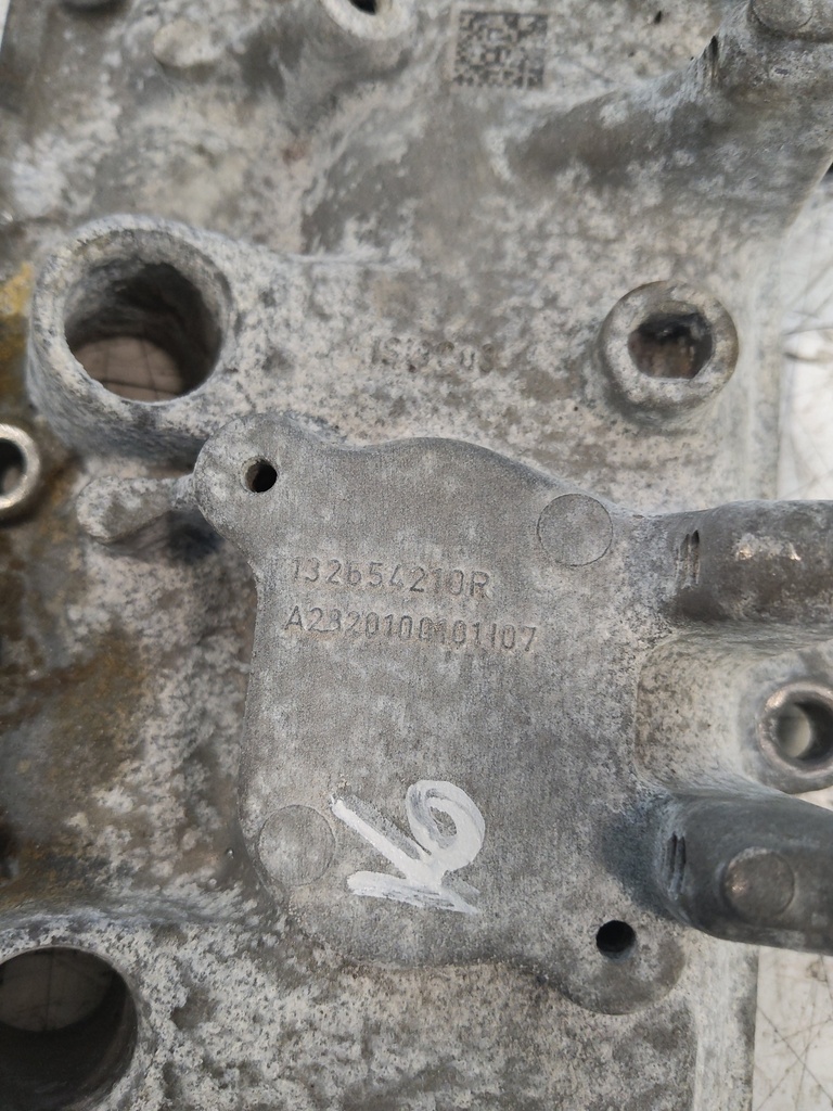[MTD-537446] Tapa de balancines Nissan Qashqai 1.3 DIG-T