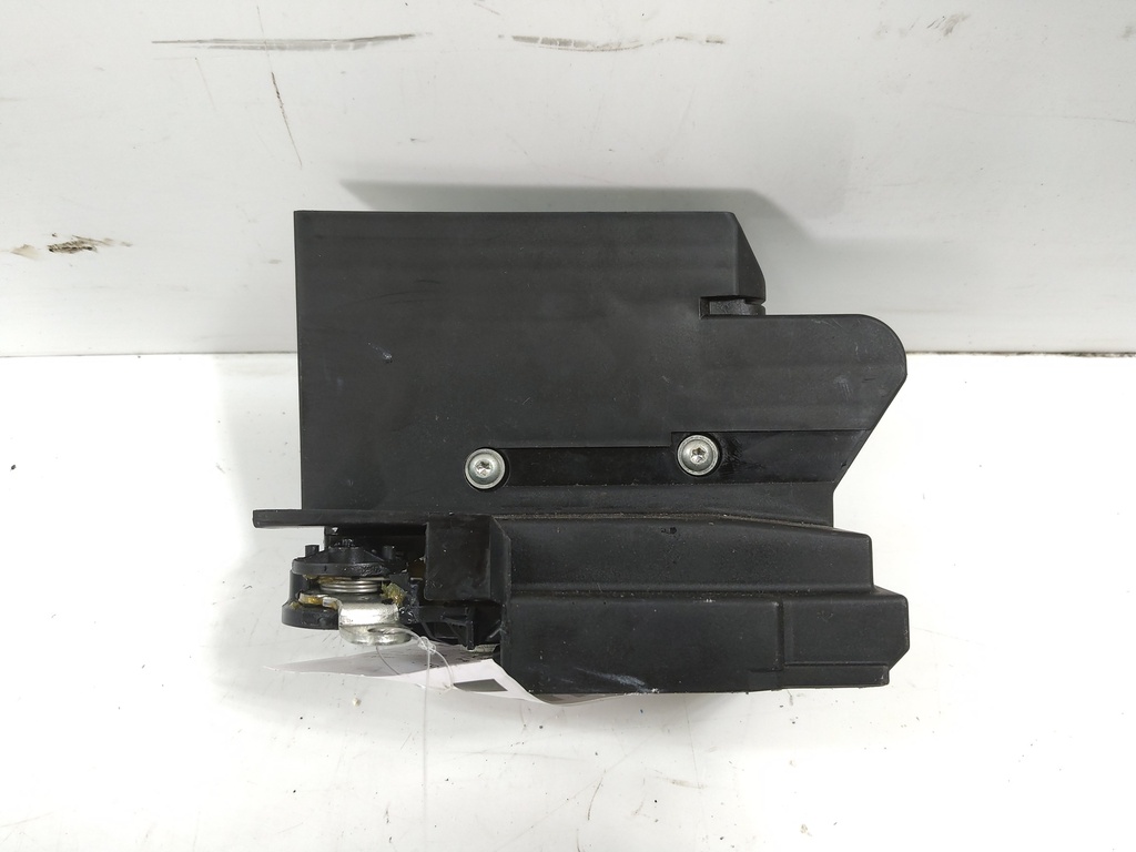 [MTD-537326] Cerradura de puerta Dacia Duster