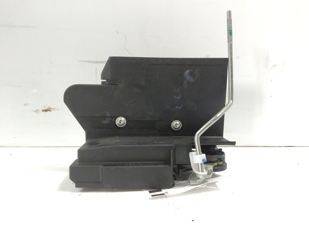 [MTD-537327] Cerradura de puerta Dacia Duster