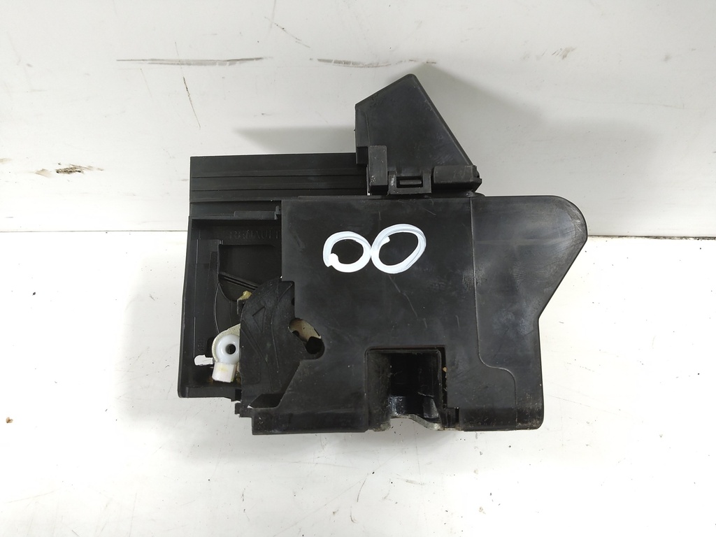 [MTD-537329] Cerradura de puerta Dacia Duster