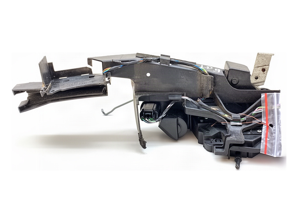 [STARK-944430] Cerradura de puerta delantera izquierda Ford S-Max (WA6)
