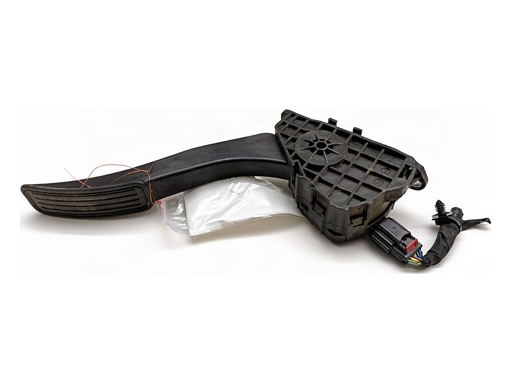 [STARK-941028] Pedal de acelerador Ford Mondeo V
