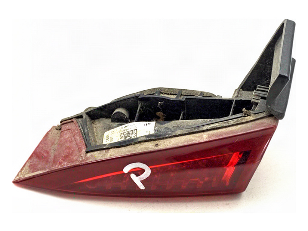 [STARK-941176] Piloto trasero derecho Fiat Tipo