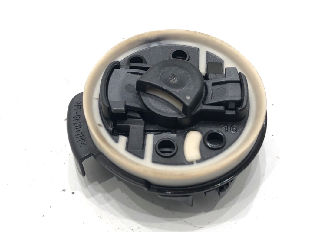 [STARK-735642] Sensor de impacto VW Golf VIII (CD1)