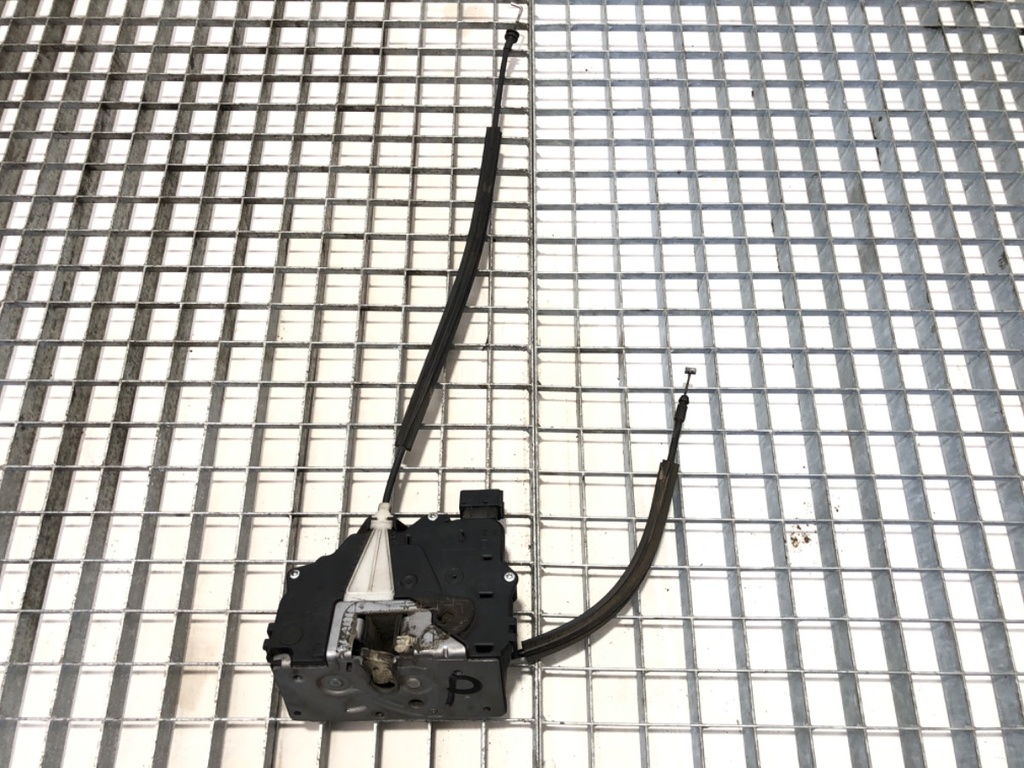 [STARK-736240] Cerradura de puerta delantera derecha Fiat Ducato