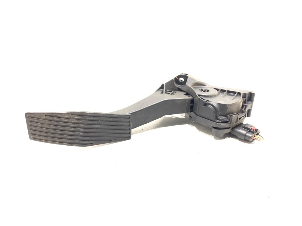 [STARK-738885] Pedal de acelerador Opel Astra K