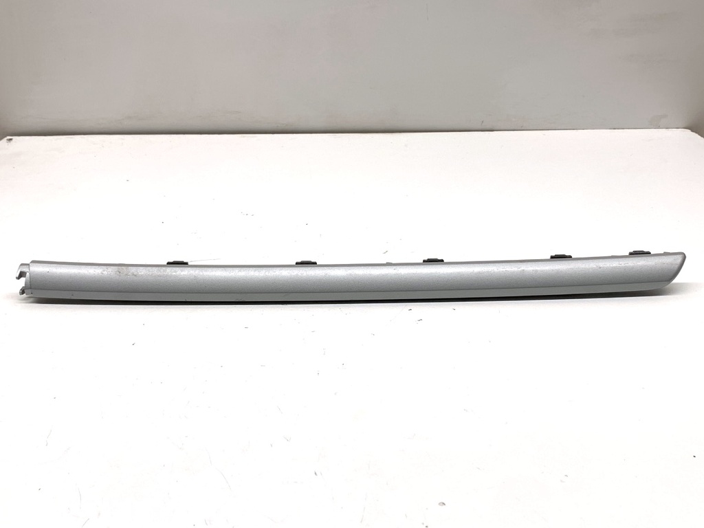 [STARK-740577] Moldura decorativa Audi A3 Limousine (8VS, 8VM)