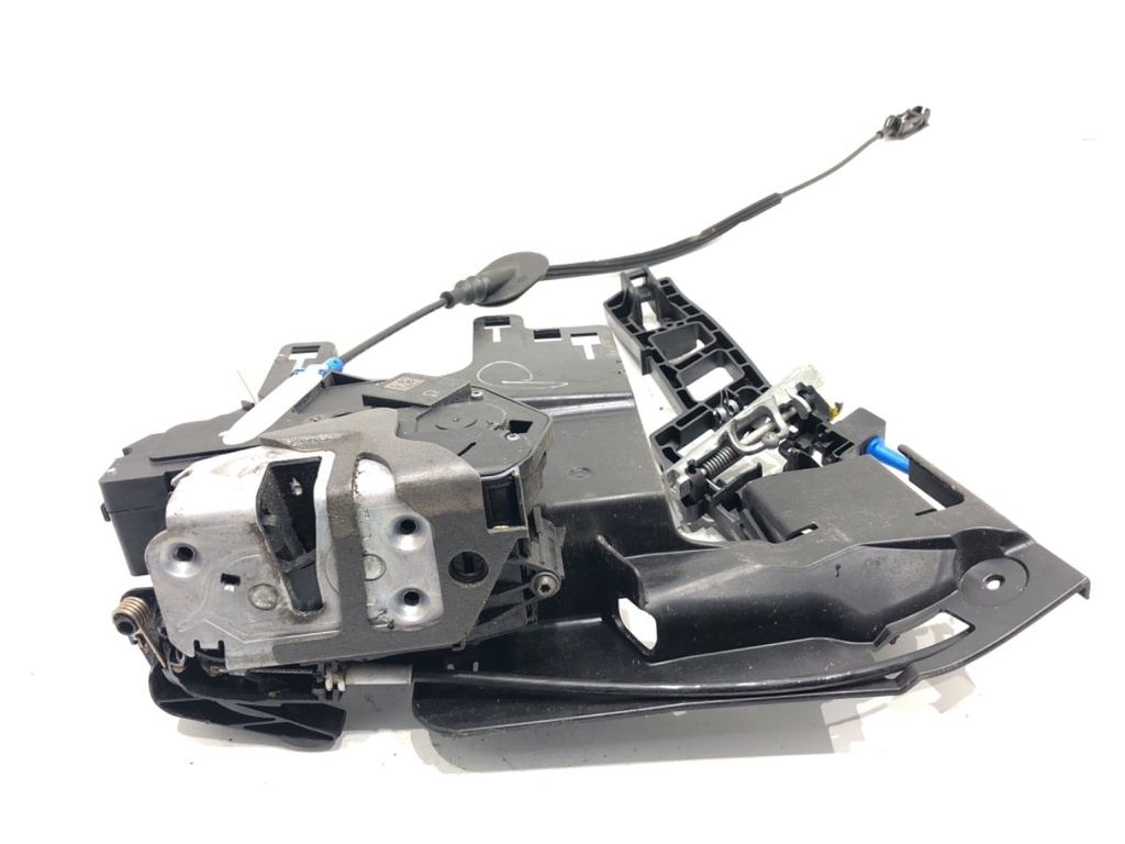 [STARK-741599] Cerradura de puerta delantera derecha Ford Fiesta VI
