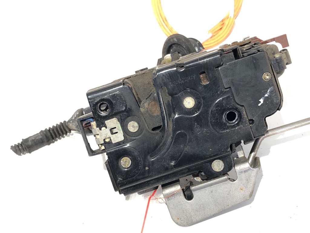 [STARK-742687] Cerradura de puerta delantera derecha AUDI A3 (8P1)