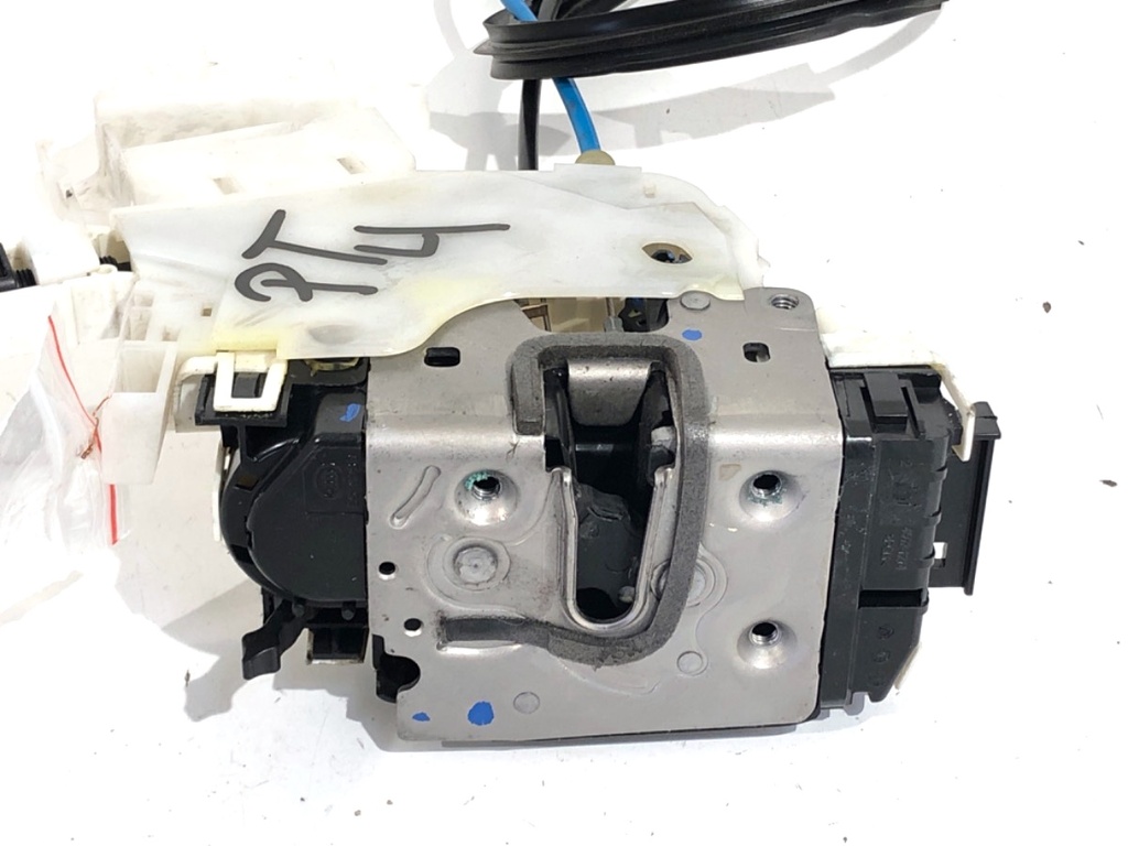 [STARK-744954] Cerradura de puerta trasera derecha Mercedes-Benz Clase E (S212)