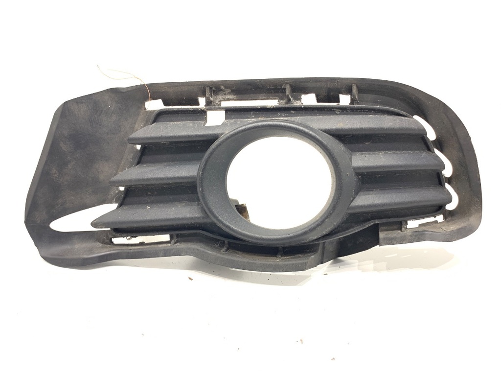 [STARK-745200] Rejilla de parachoques delantero izquierdo Mercedes-Benz Clase C (S204)