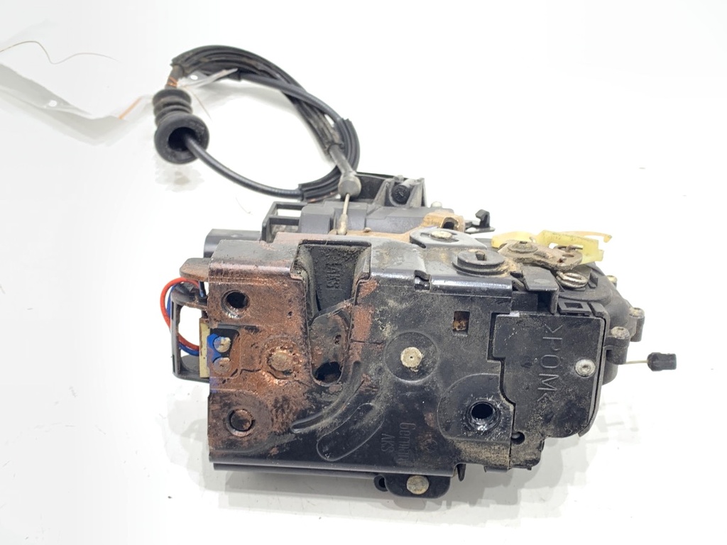 [STARK-745664] Cerradura puerta trasera derecha VW Bora Variant