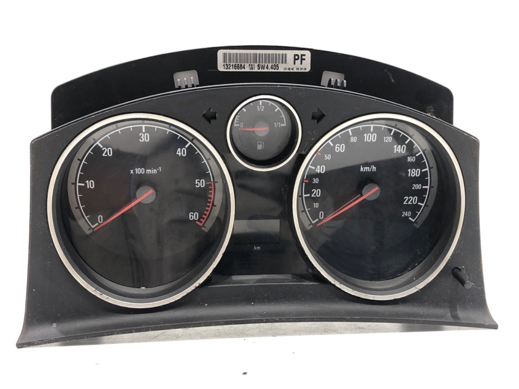 [STARK-746286] Cuadro de instrumentos Opel Zafira B