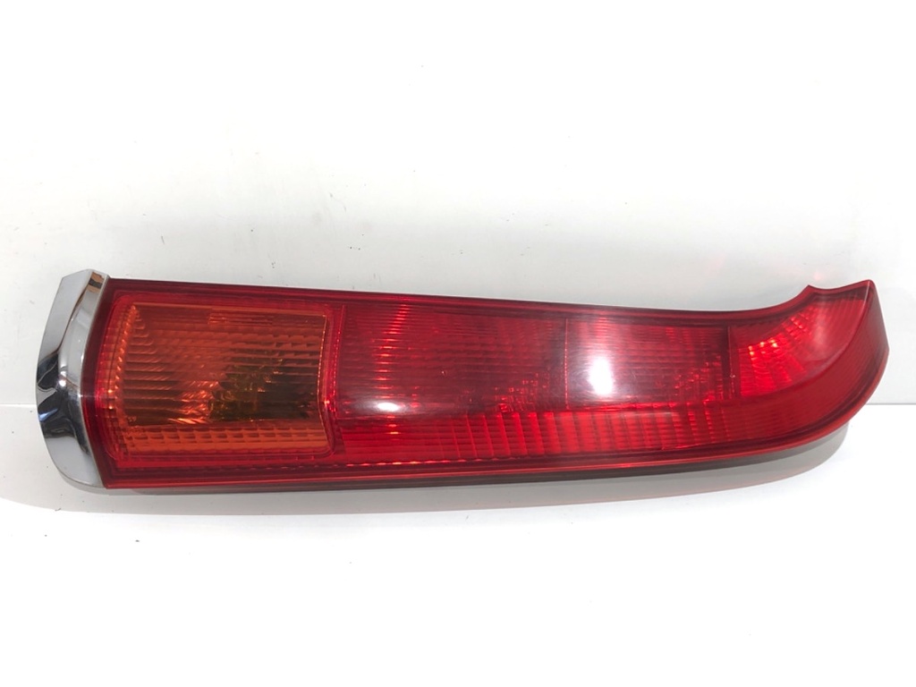 [STARK-772401] Piloto trasero derecho Honda Stream (RN)