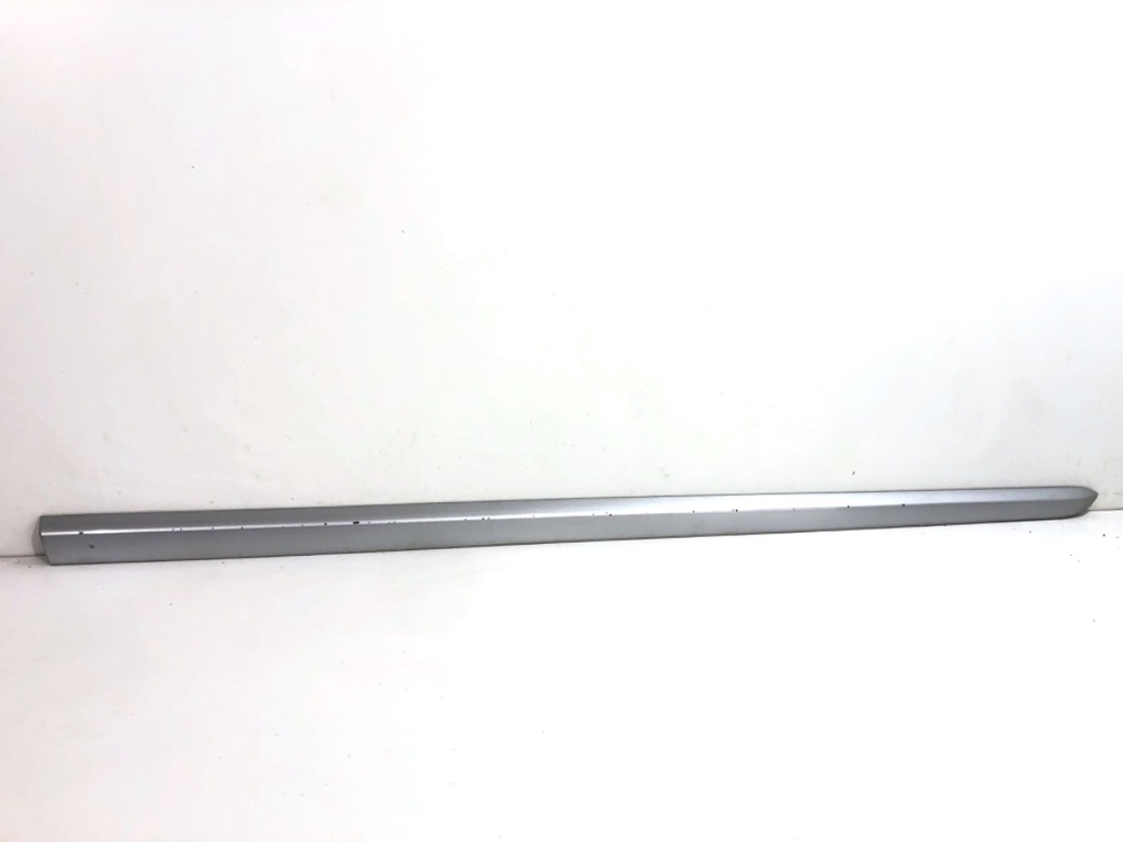 [STARK-774694] Moldura de puerta delantera derecha Peugeot 407 Coupe