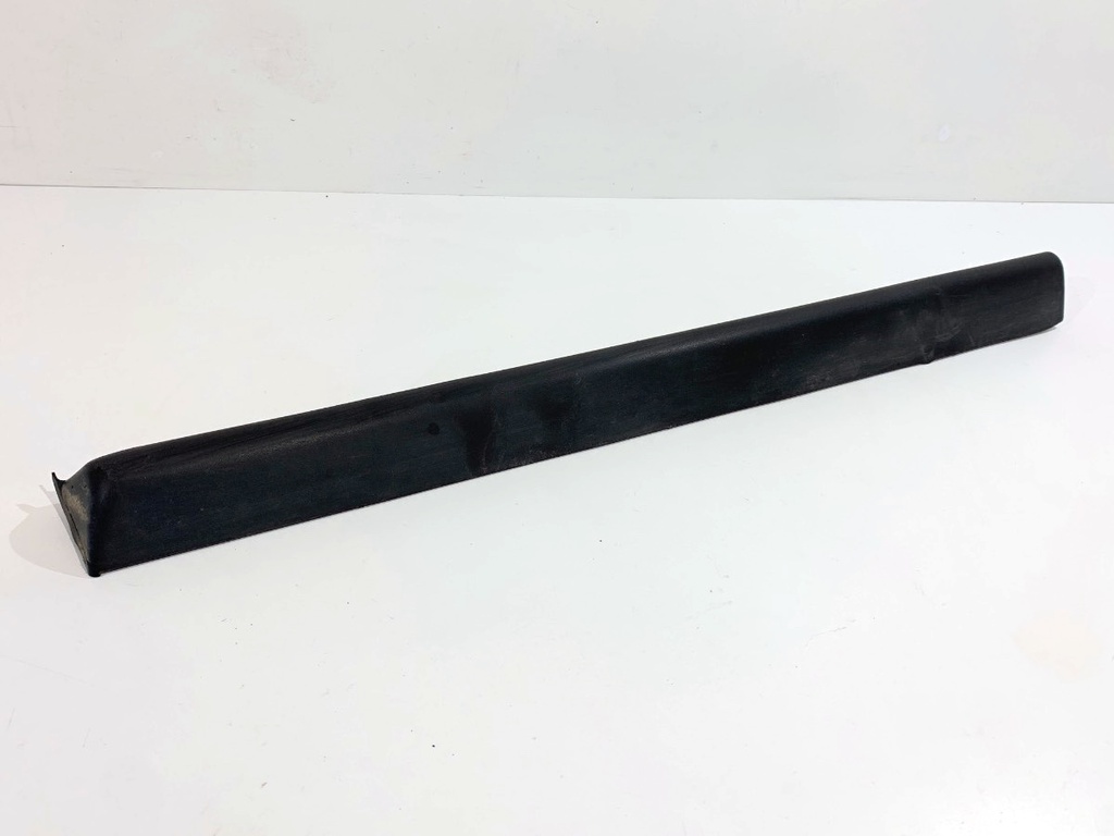 [STARK-794845] Panel de puerta trasera derecha Mazda CX-7 (ER)