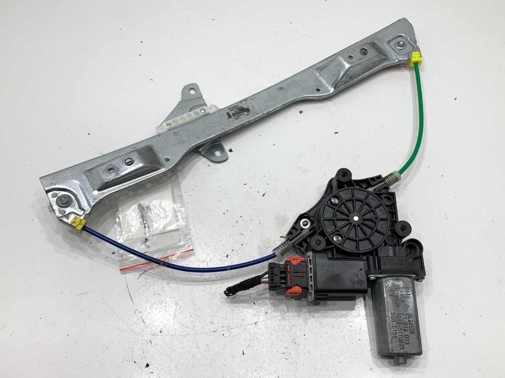 [STARK-805237] Elevalunas delantero izquierdo Opel Corsa E