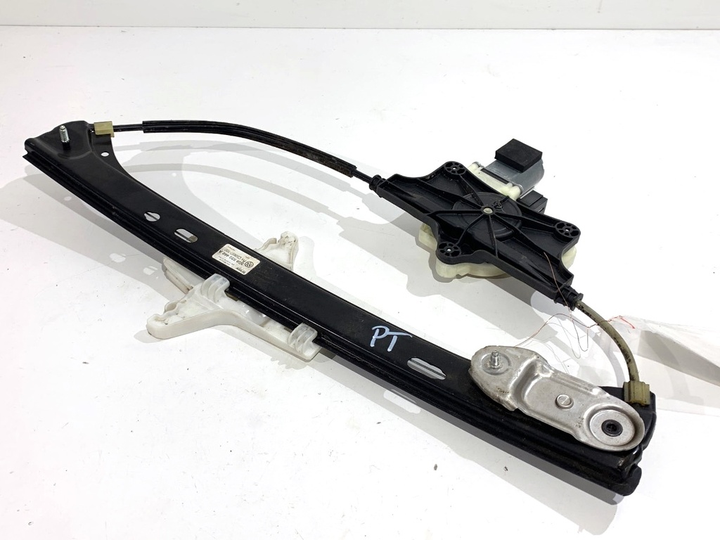 [STARK-814521] Elevalunas trasero derecho VW PASSAT B8 Variant
