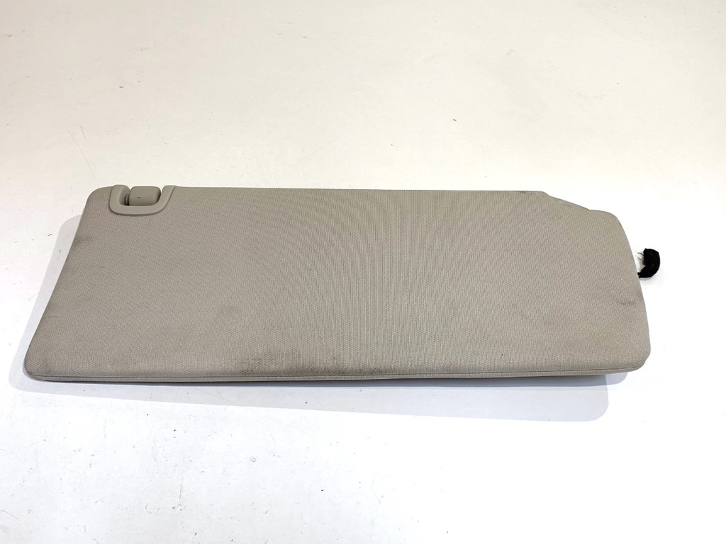 [STARK-876236] Parasol izquierdo Jeep Cherokee (KL)