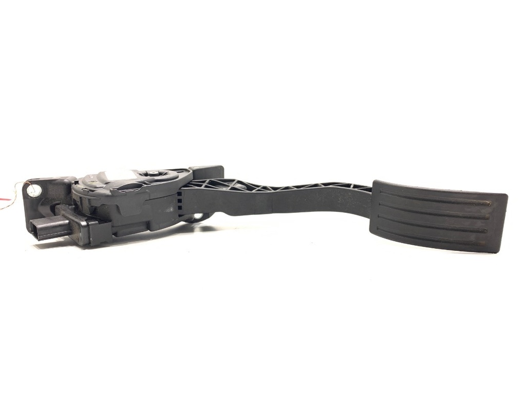 [STARK-876784] Potenciómetro de acelerador Ford Kuga II (DM2)